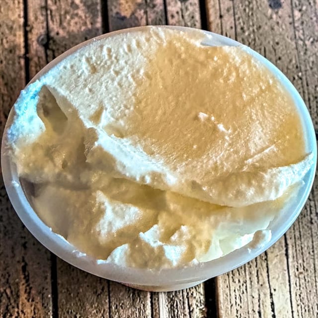 2oz Side Sour Cream.